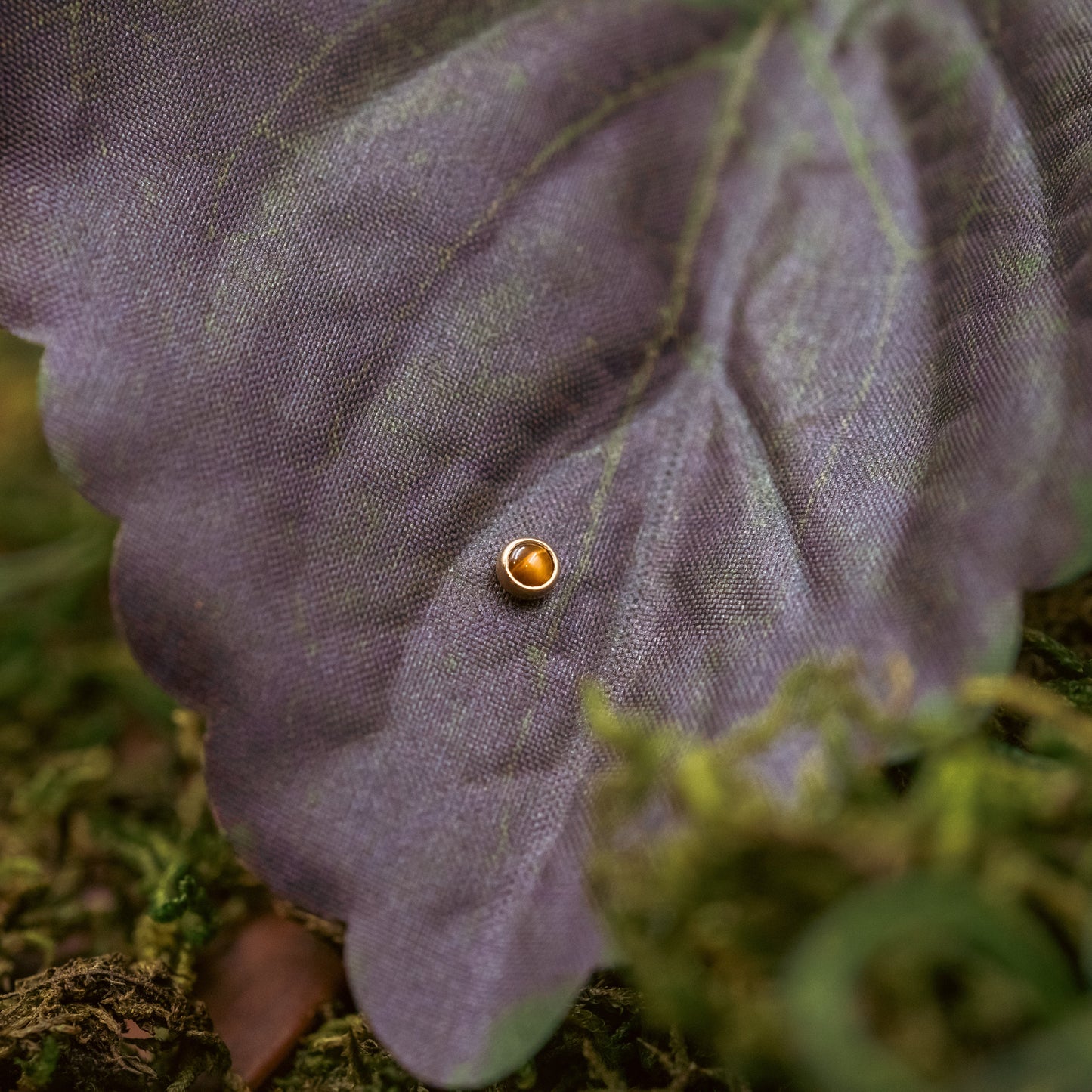 18g Threadless Tiger's Eye Cabochon