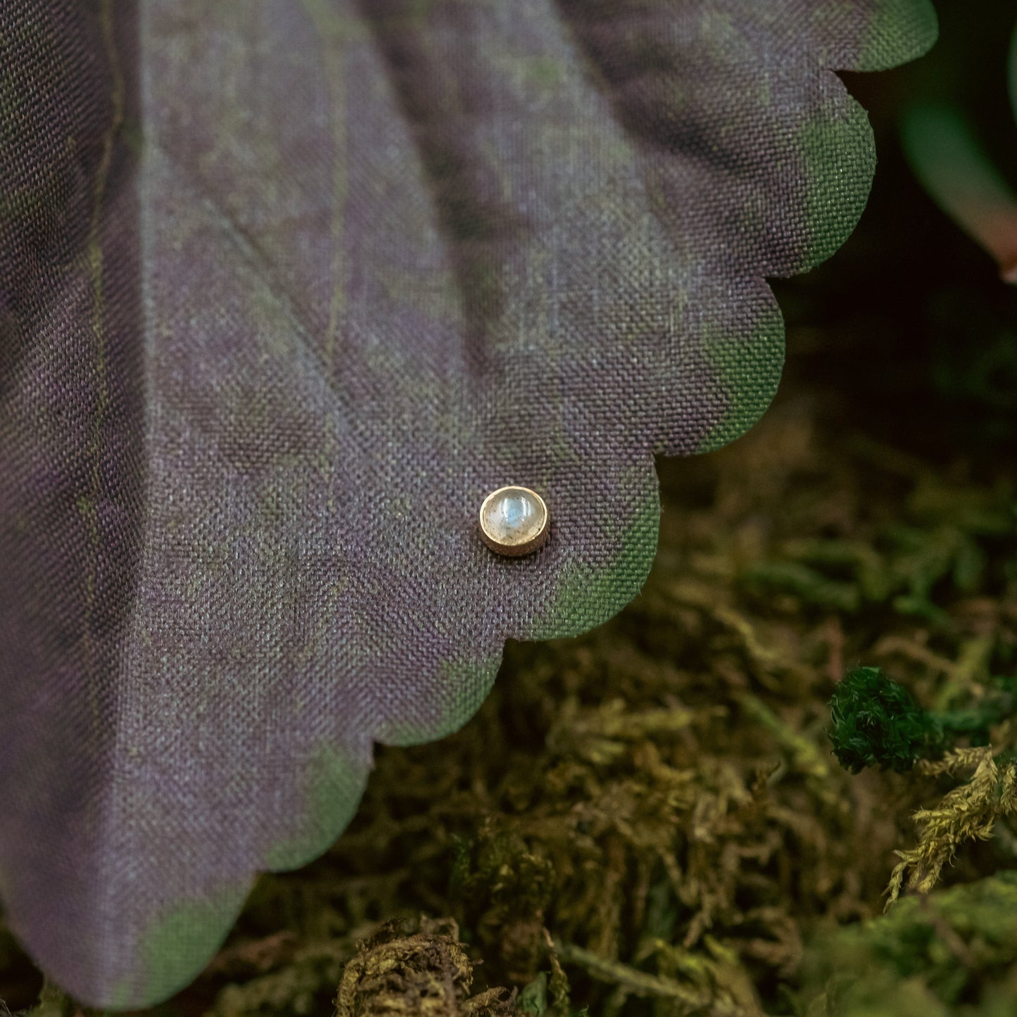 18g Threadless Labradorite Cabochon