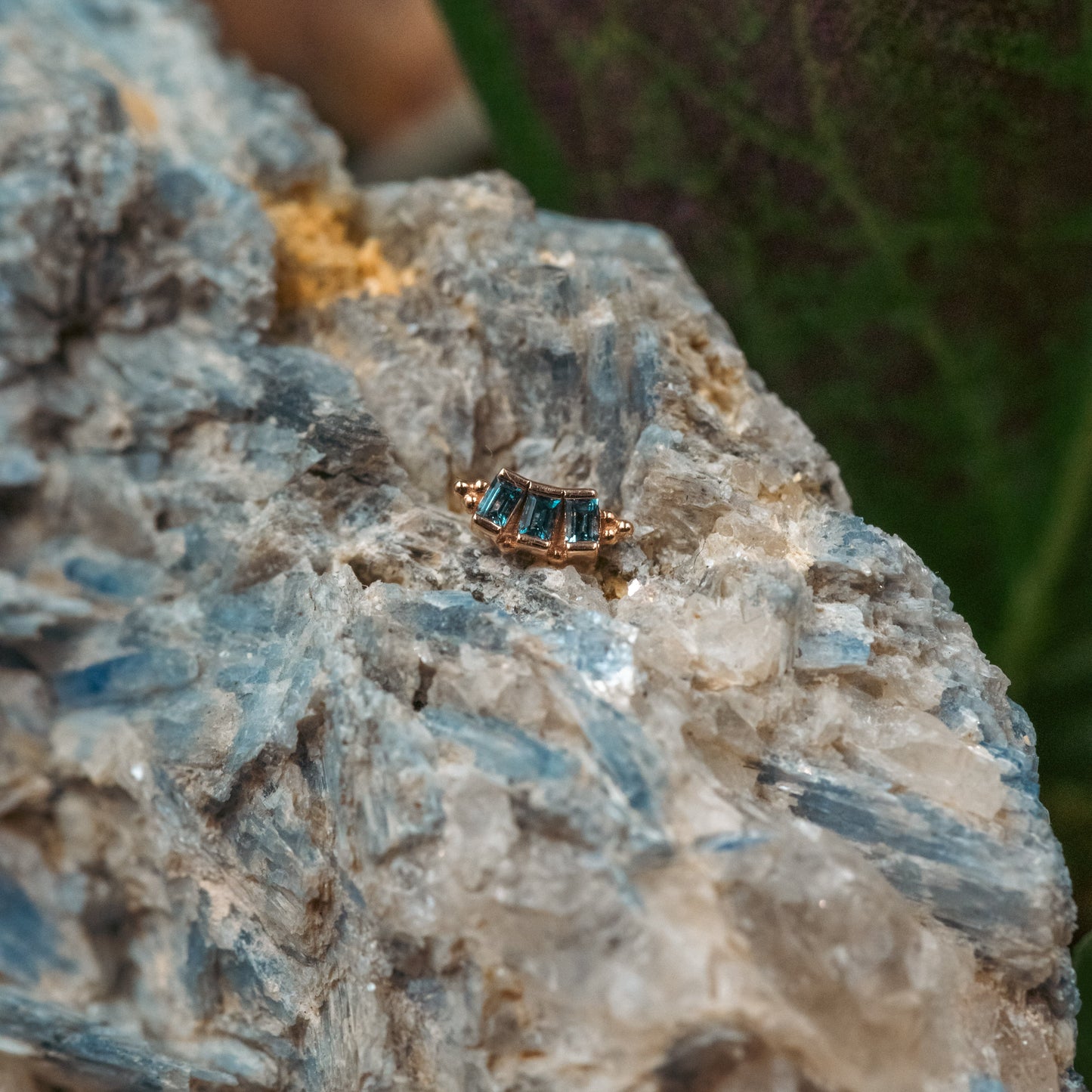 18g/16g BVLA Threaded Tiny Baguette Panaraya w/ London Blue Topaz