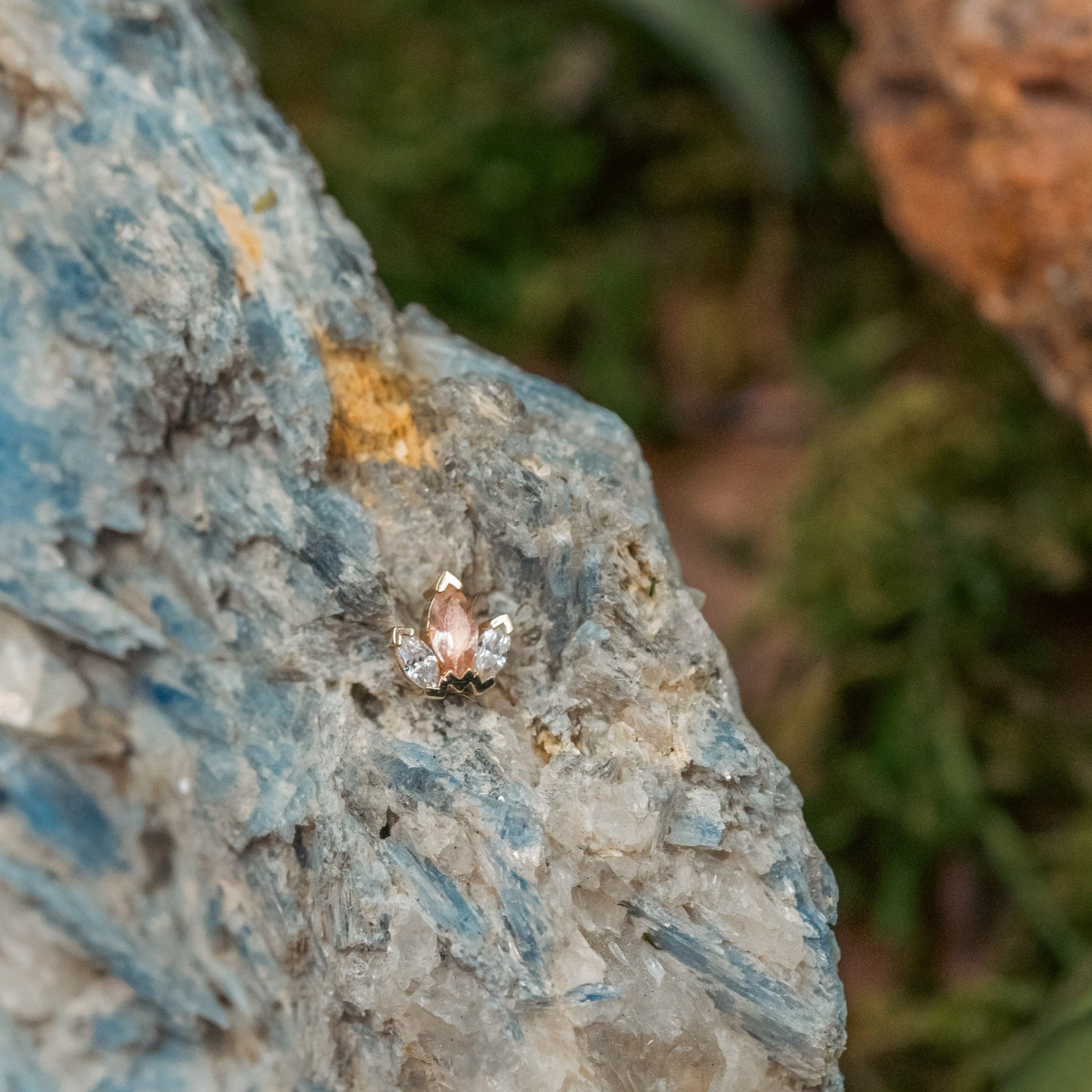 BVLA Mini Aj Marquise Fan with Genuine Sunstone THREADED