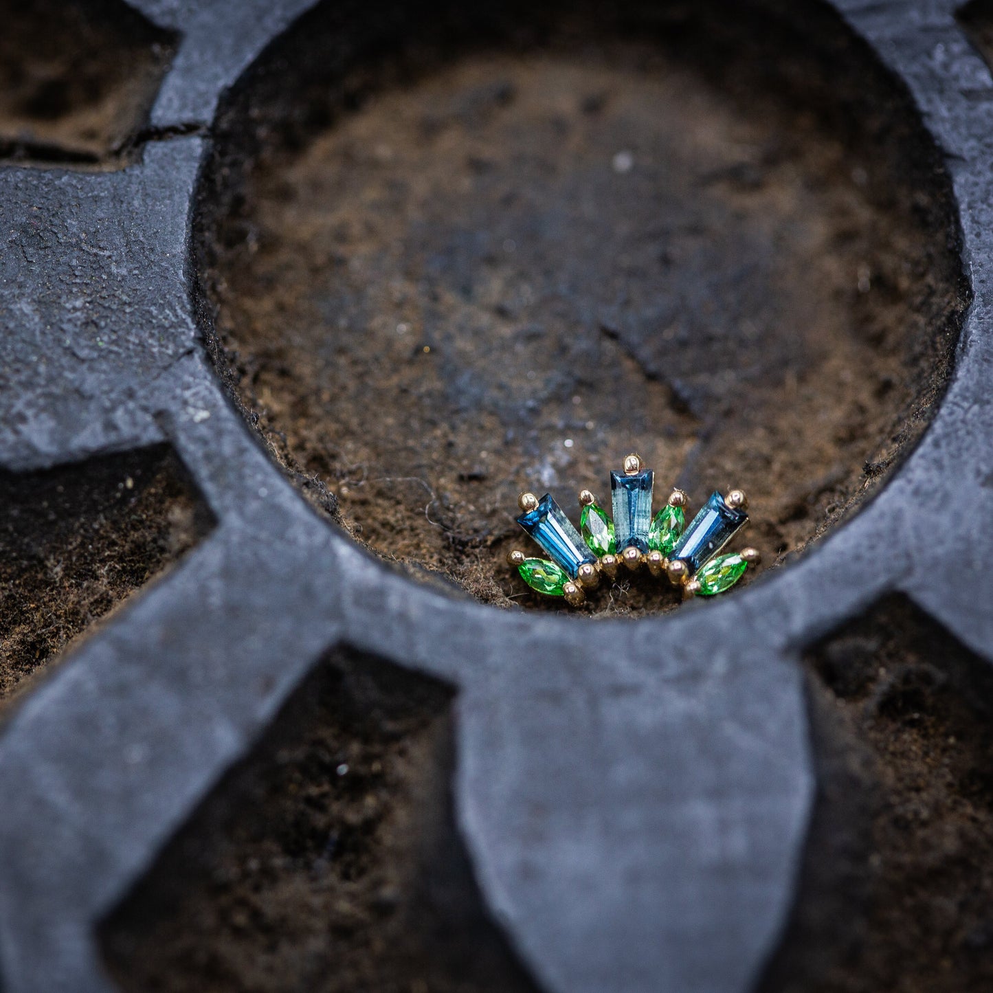 18g/16g BVLA Threaded El Ray w/ Tsavorite & London Blue Topaz