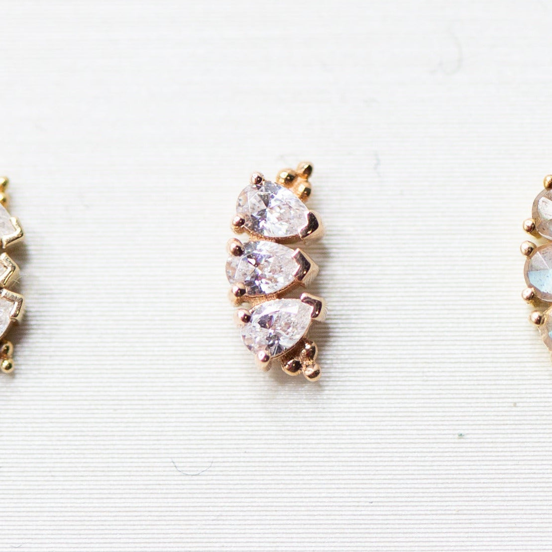 18g/16g BVLA Threaded Tiny 3 Pear Panaraya w/ White Cubic Zirconia