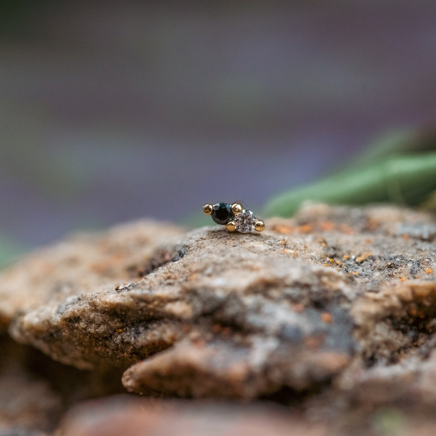 18g Threadless Duo w/ Diamond and Black Sapphire