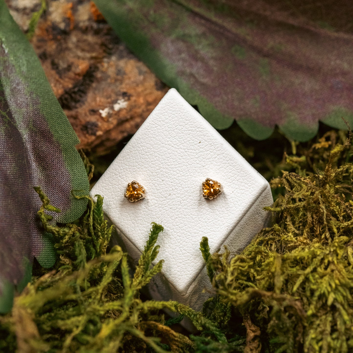 BVLA 4mm Beaded Trillion with Genuine AA Citrine